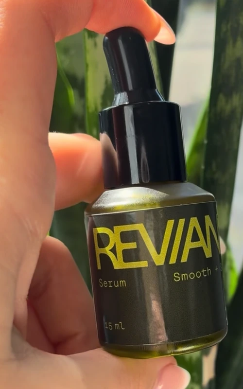 Reviana Serum for dark spots and uneven tone โ 15ml